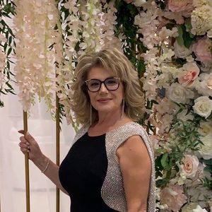 Meet your Posher, Diane